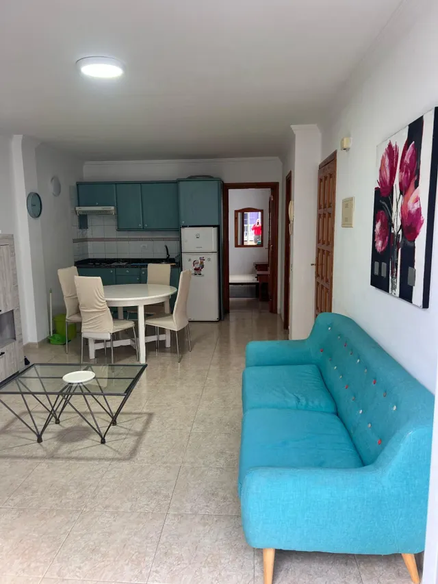 Fraile. Piso 1 habitación, balcon, salon comedor. vistas. no neceista mejoras — 4