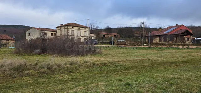 Solar urbano Nº2 en El Royo- Soria. 423 m2 parcela, 300 m2 c - foto 4