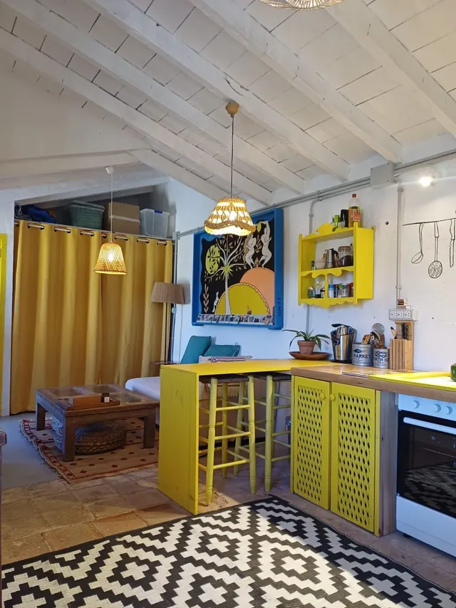 PARCELA DE TERRENO CON CASA CONSTRUIDA Y ARBOLES FRUTALES — 18