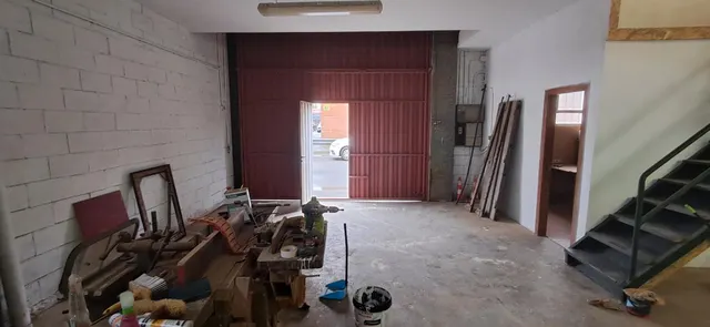 NAVE CON PARCELA EN ASIPO — 7
