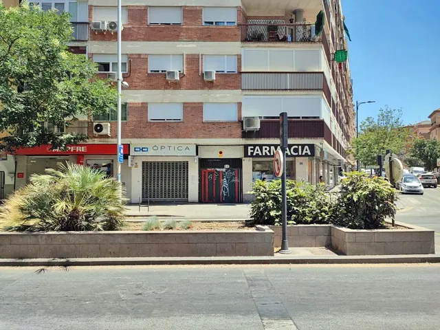 Plaza de aparcamiento en venta en Camino de Ronda — 16