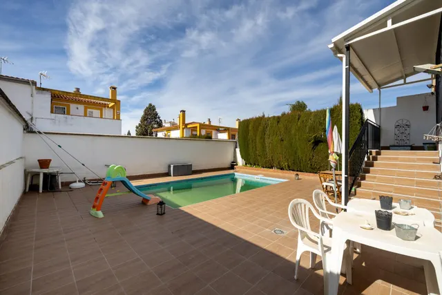 ✨ ¡Tu nuevo hogar con piscina a solo 15 minutos de Granada! — 43