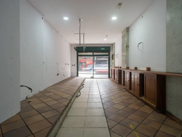 Local comercial zona Mesa y López - foto 3