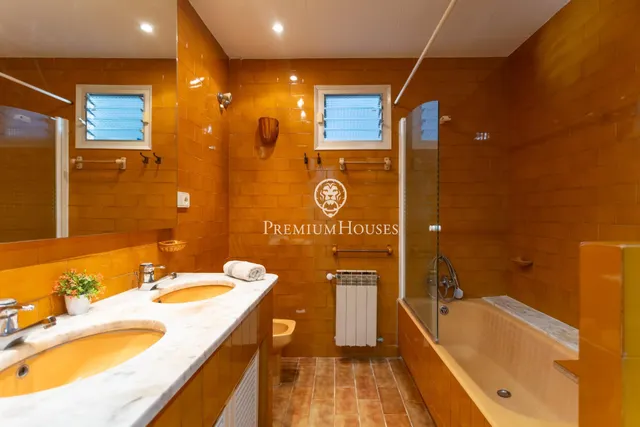 Una finca excepcional para disfrutar del espacio, la privacidad y la naturaleza en venta en Cardedeu — 42
