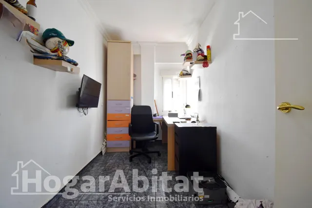 ¡ZONA CENTRO! AMPLIO Y LUMINOSO CON TERRAZA, TODO AMUEBLADO — 19