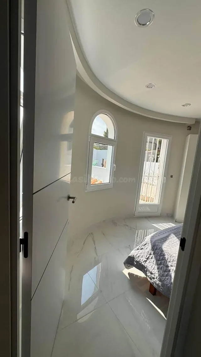 Casa 3 habitaciones 236m² en venta - Zona de Mascarat — 16