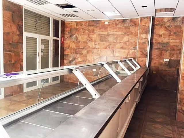 Alquiler de local Comercial en La Viña - foto 3