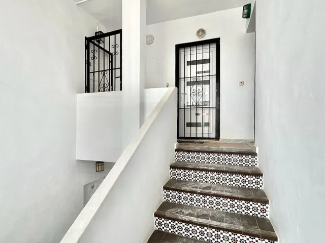 Apartamento 1 habitación 48m² en venta - Estacion de autobuses — 27