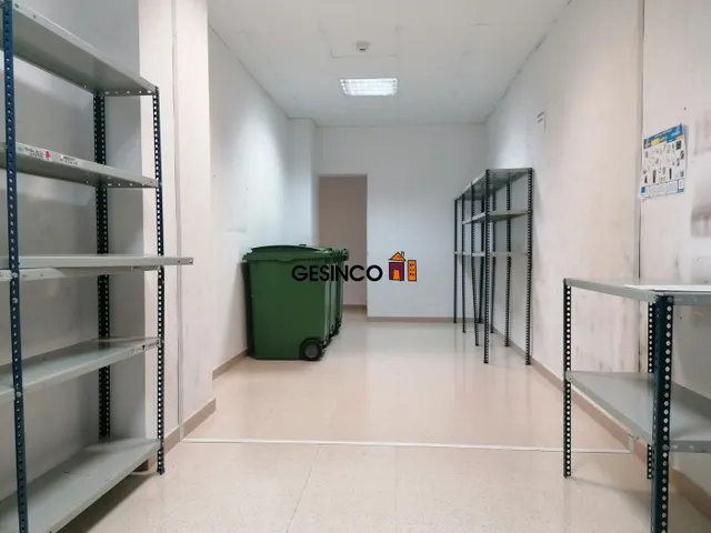 LOCAL COMERCIAL DE GRAN TAMAÑO EN ALQUILER EN ONTINYENT — 8