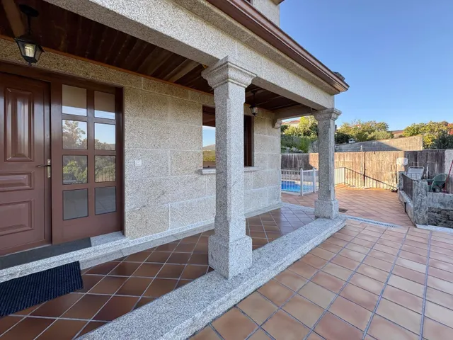 CASA DE PIEDRA CON PISCINA PRIVADA EN CAMPO LAMEIRO (PONTEVE - foto 3