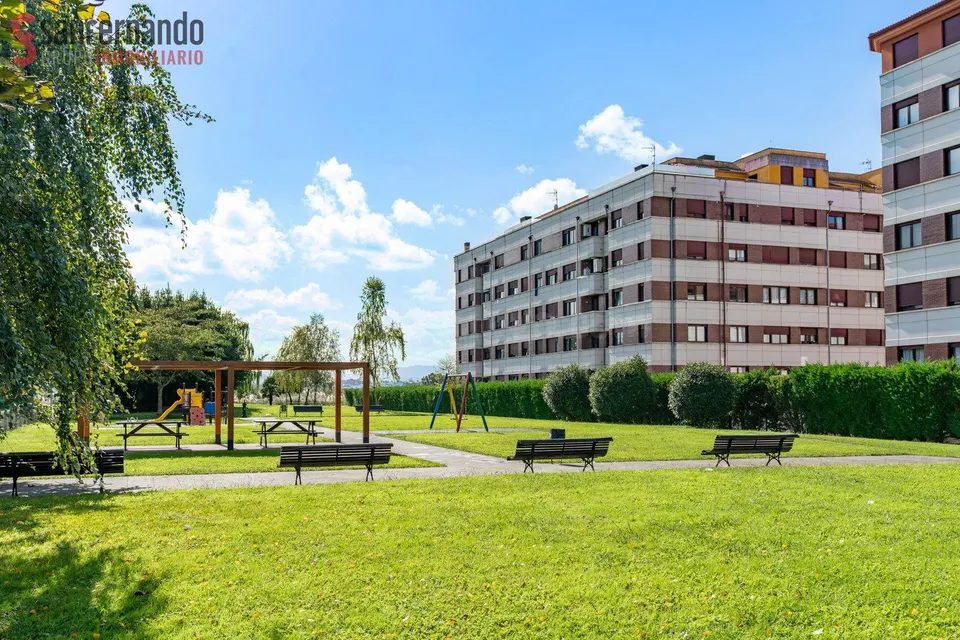 Piso a la venta en Francisco Tomás y Valiente con plaza de garaje y trastero
