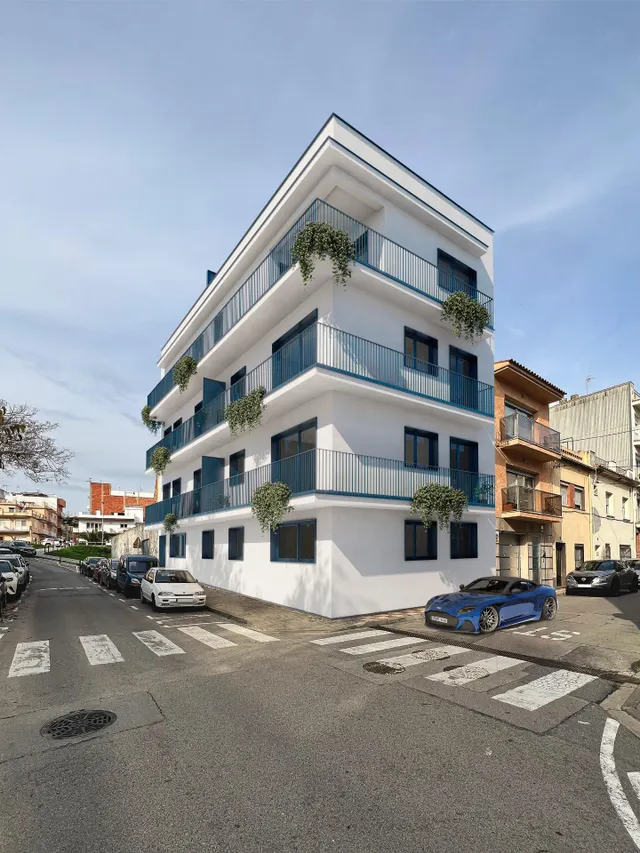 Piso de 2 dormitorios con balcón en Blanes
