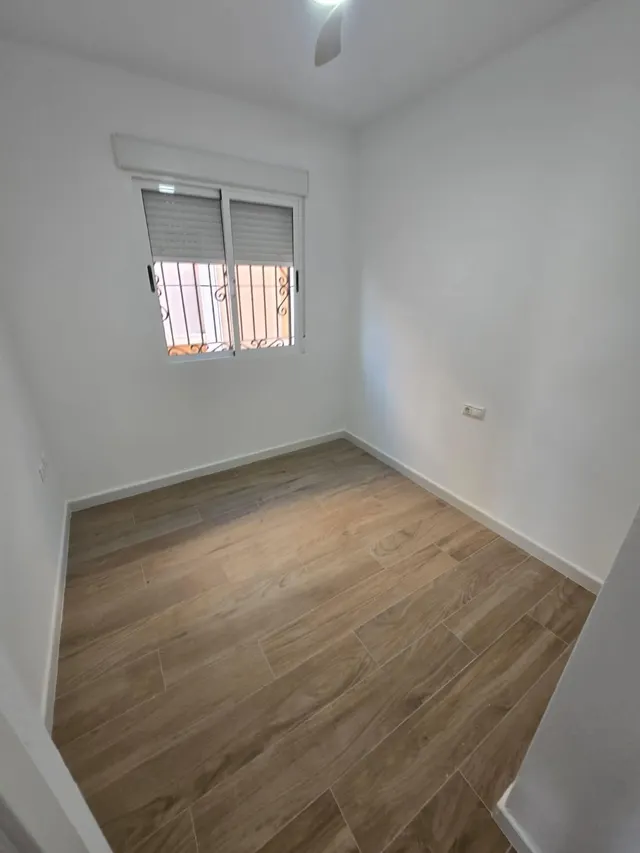 Gran chalet en orihuela : 3 hab, 2 baño — 15