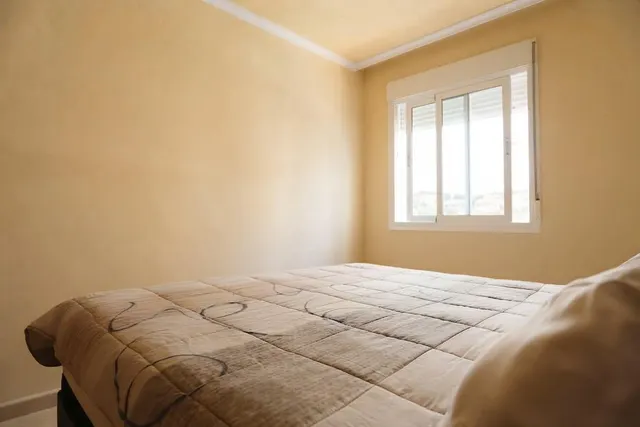 Piso de 2 dormitorios junto al Puerto Deportivo de Guardamar, orientación sur y piscina comunitaria — 8