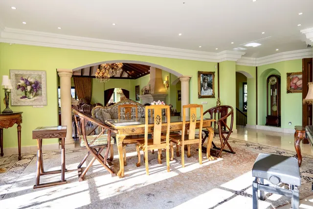 Chalet 6 habitaciones 980m² en venta - Costa del Sol — 31