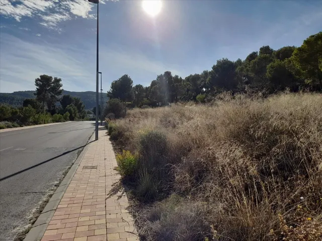Venta de 5 Suelos Urbanos Residenciales en Urbanización TORR - foto 3