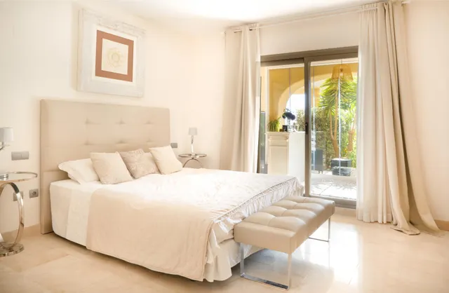 APARTAMENTO EN PLANTA BAJA — 18