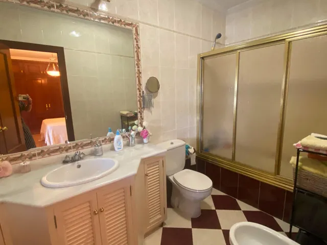Exclusivo pareado en Santa Mónica: elegancia, espacio y vistas inigualables — 29