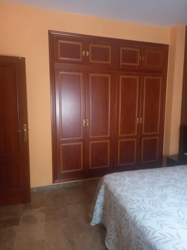 ¡ CASA PARA ENTRAR A VIVIR EN GUADALCAZAR ! — 23