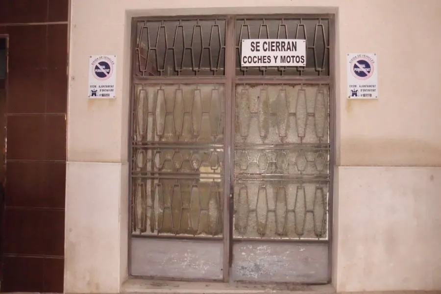 Local comercial en C/ José Simó Marín - Ontinyent