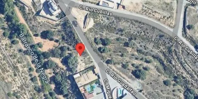 ¡Oportunidad única! Solar en Gójar, Calle Río Manzanil - 401 m2 — 6