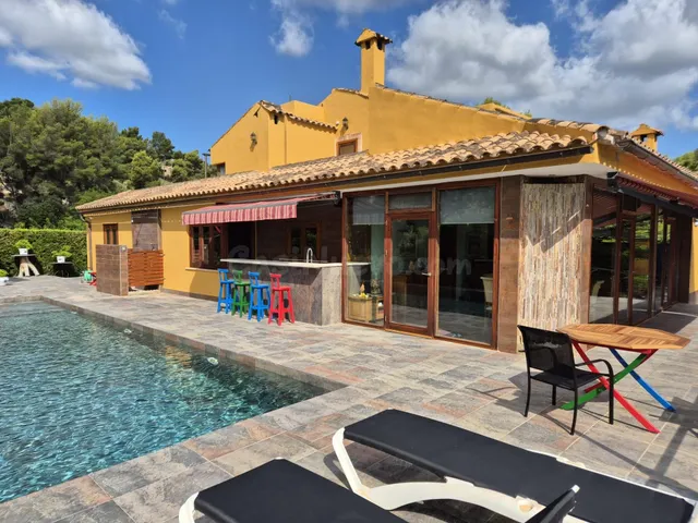 Chalet con piscina en Esporlas - foto 3