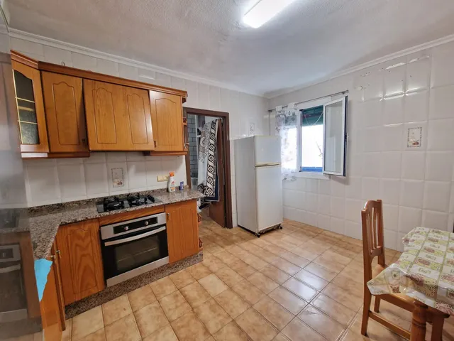 Acogedor Piso en Venta en Carrús Este con ascensor — 9