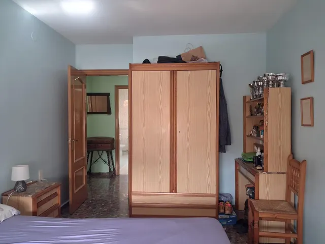 Amplia vivienda con gran garaje, patio y excelente luminosidad — 30