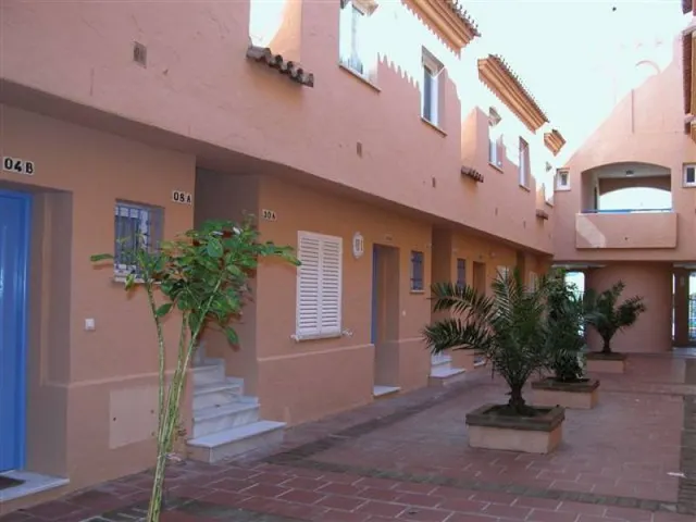 Bonito duplex junto al mar — 2