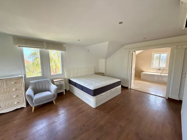 Chalet 6 habitaciones 520m² en venta - San Roque Pueblo — 17