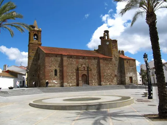 SE VENDE SOLAR PARA EDIFICAR EN BADAJOZ — 3
