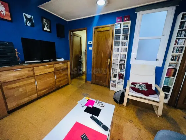 SE VENDE PISO EN EXCLUSIVA EN SAENZ DIEZ - foto 3