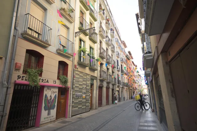 Piso en calle San Lorenzo, Pamplona — 35