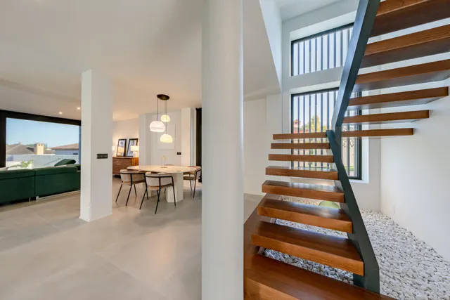 Exclusividad, diseño y privacidad en una de las mejores zonas residenciales de Sevilla — 18