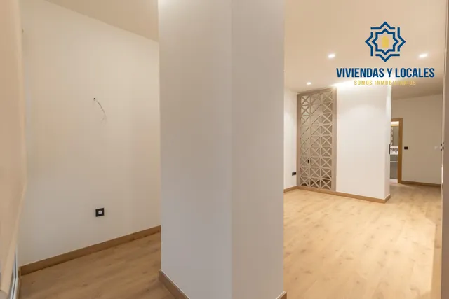 MODERNO ESTUDIO TIPO LOFT EN URBANIZACIÓN VILLA PINEDA - ZONA VILLAREJO — 7