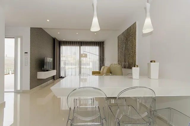 Vive el sueño mediterráneo en esta villa exclusiva en Orihue - foto 4