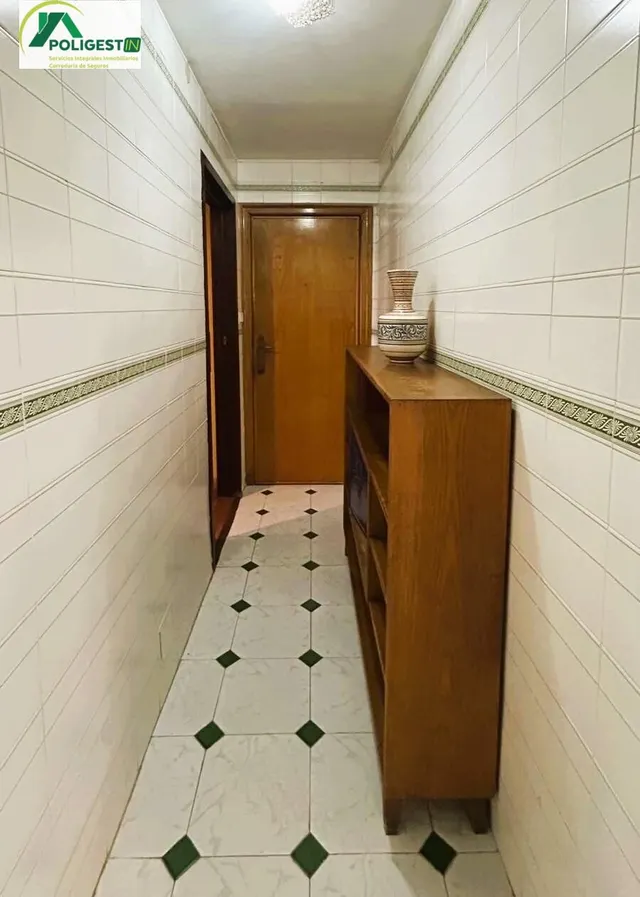 Amplio y Luminoso Piso en la Alta de Ponferrada — 31