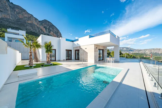 Villa 3 habitaciones 136m² en venta - Pla de cantal — 45