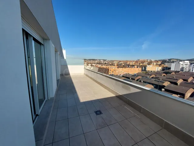 ESPECTACULAR ÁTICO EN RENTABILIDAD EN EL COMPLEJO FUTURA CEN