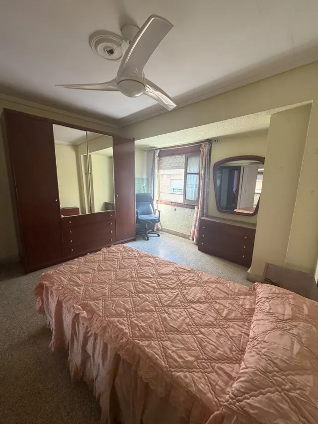 Piso de 4 habitaciones SIN ASCENSOR — 11
