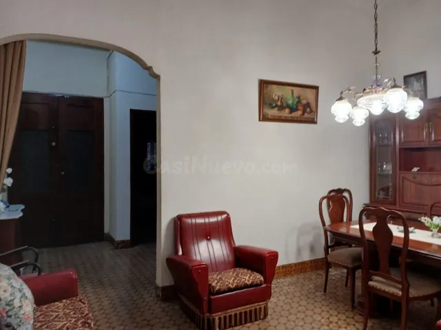 Casa 4 habitaciones 245m² en venta - CERCA PASEO LA ESTACION - foto 2