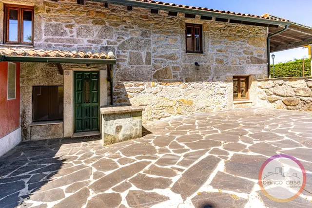 ¡CASA de PIEDRA para ENTRAR a VIVIR en VIMIANZO(A CORUÑA) po