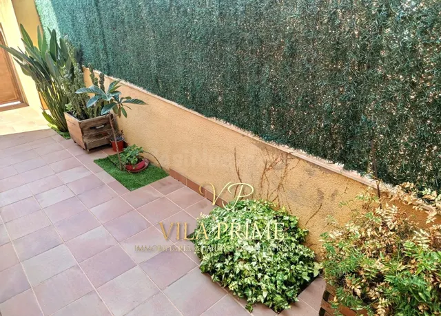 Preciosa casa adosada esquinera en venta en Vilassar de Dalt - foto 4