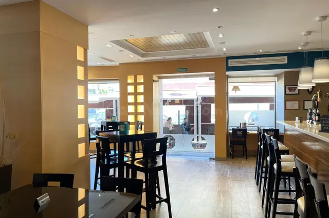 Espectacular restaurante/cafetería actualmente en marcha en  - foto 4