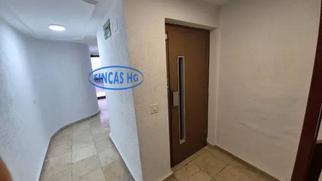 Gran piso con patio exclusivo en San Blas – Zona Pintor Gisbert — 32