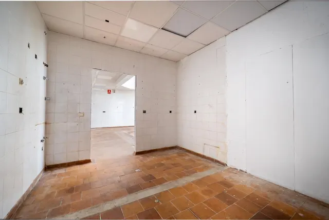 Local comercial en venta — 7