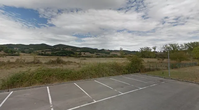PARCELA DE 1500 METROS EN VILLASANA DE MENA - foto 2
