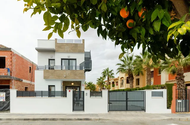 VILLA DE NUEVA CONSTRUCCIÓN DE 3 DORMITORIOS EN TORREVIEJA — 39