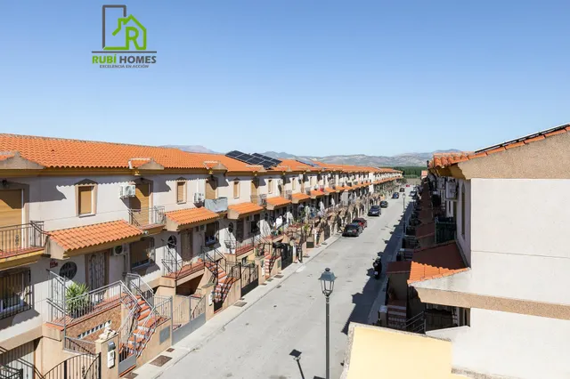 ¡Casa pareada con patio privado en Cijuela! Granada — 20