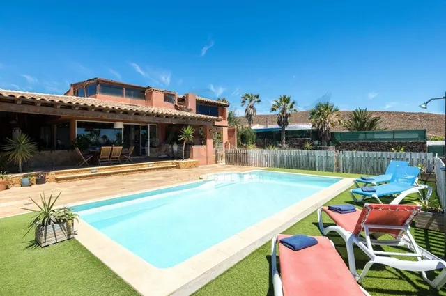 Casa o chalet independiente en venta en calle Begonia, 53